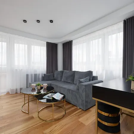 Near The Palace Of Culture And Science By Renters Apartament