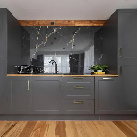 Near The Palace Of Culture And Science By Renters *