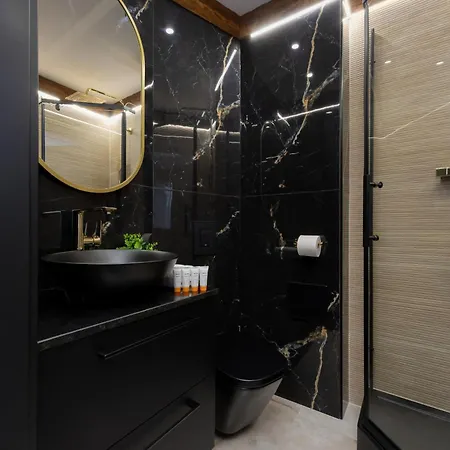 Near The Palace Of Culture And Science By Renters Apartament Warszawa