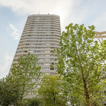 Apartment Center Elegant With View By Renters *