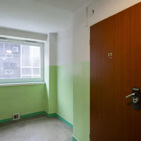 Lejlighed Near The Palace Of Culture And Science By Renters Warszawa