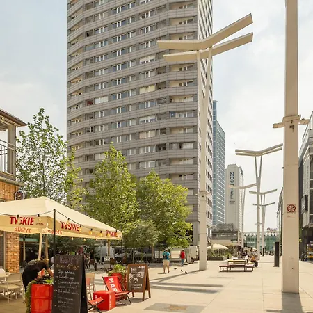 Near The Palace Of Culture And Science By Renters Lejlighed