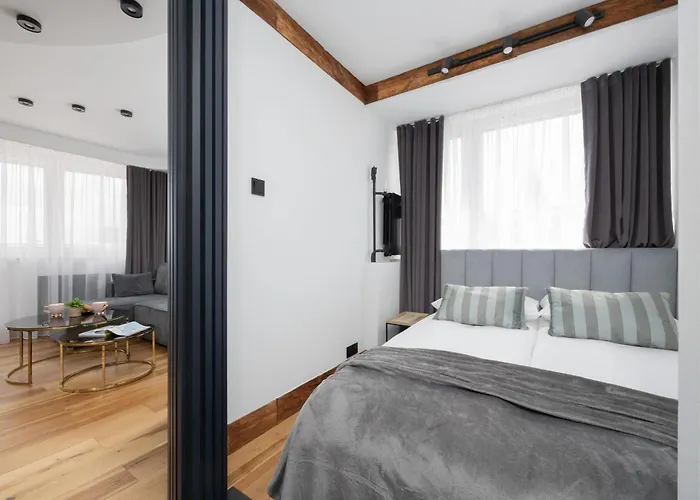 아파트 Near The Palace Of Culture And Science By Renters