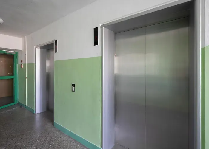 아파트 Near The Palace Of Culture And Science By Renters 바르샤바